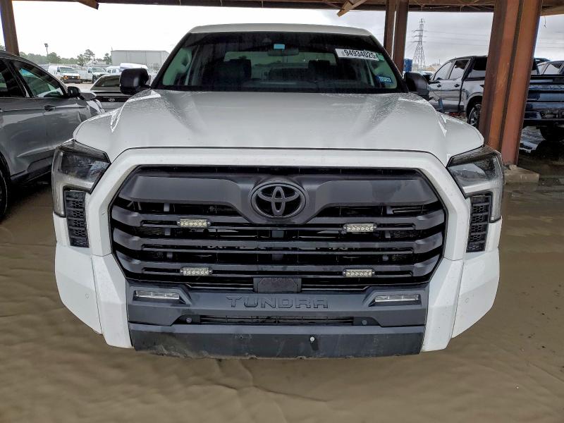 Фото 5 - TOYOTA TUNDRA
