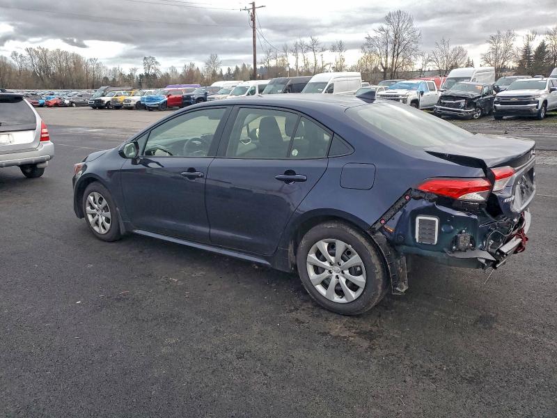 Фото 2 - TOYOTA COROLLA