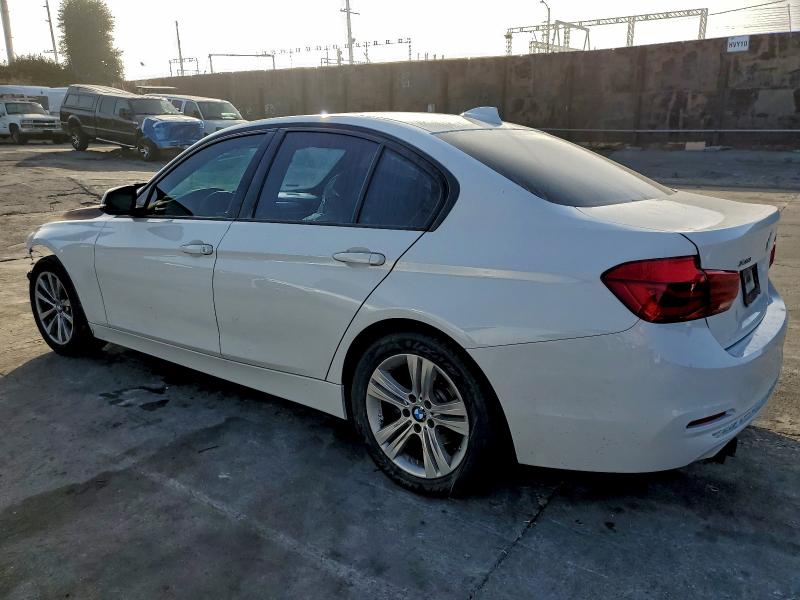 Фото 2 - BMW 3 SERIES