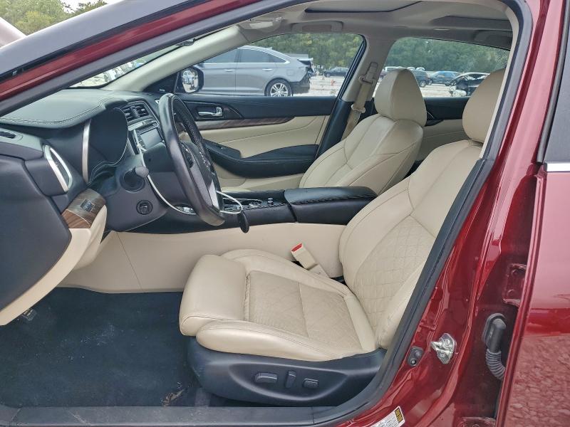 Фото 7 - NISSAN MAXIMA