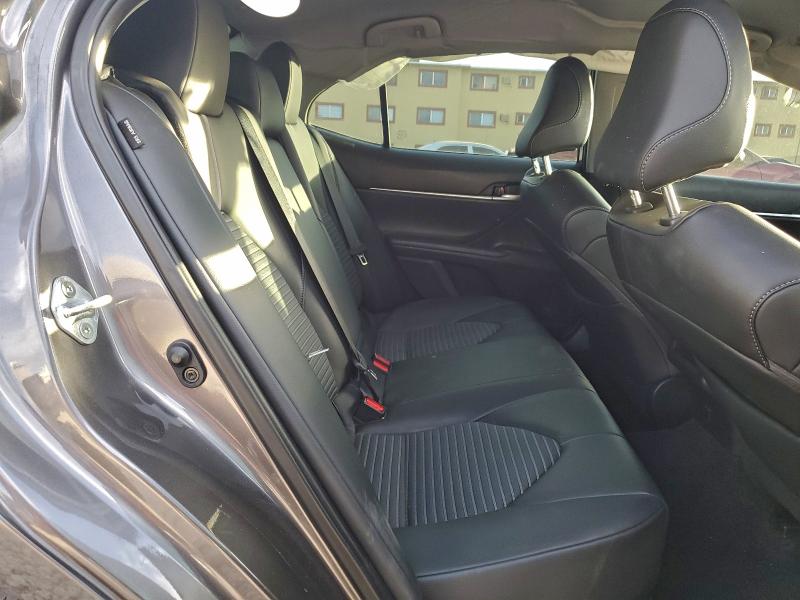 Фото 10 - TOYOTA CAMRY