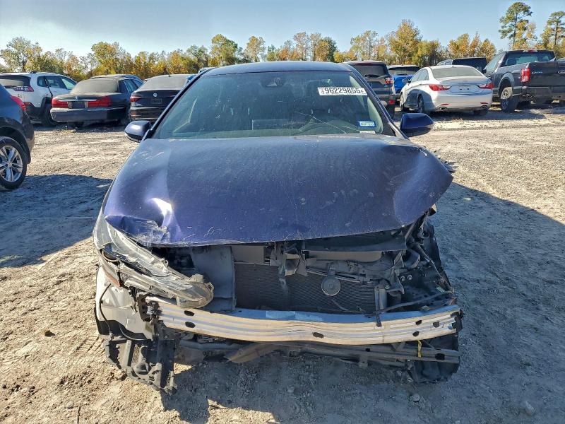 Фото 5 - TOYOTA COROLLA