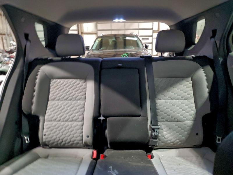 Фото 10 - CHEVROLET EQUINOX