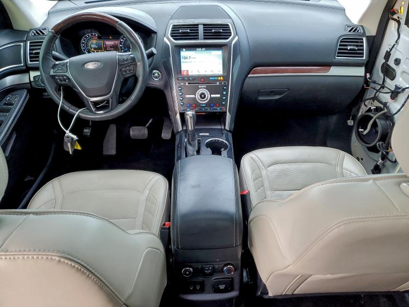 Фото 8 - FORD EXPLORER