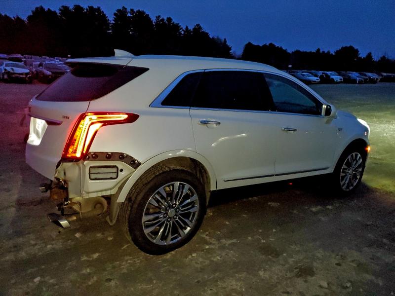 Фото 3 - CADILLAC XT5