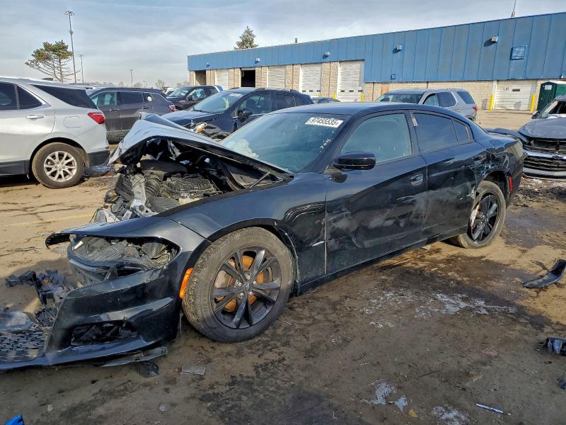 Фото 1 - DODGE CHARGER