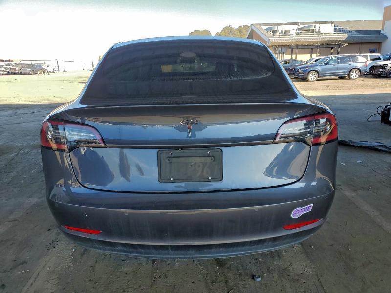 Фото 6 - TESLA MODEL 3