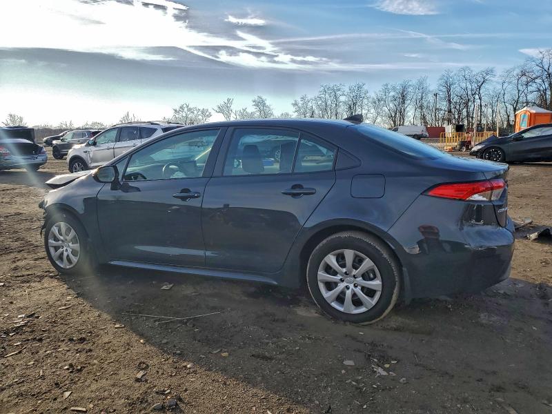 Фото 2 - TOYOTA COROLLA