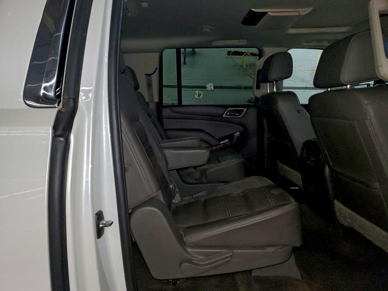 Фото 11 - GMC YUKON