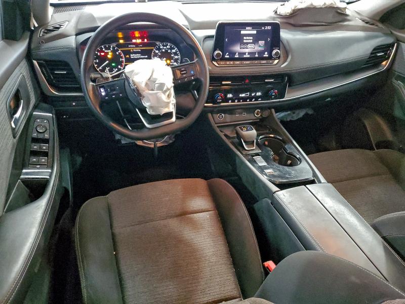 Фото 8 - NISSAN ROGUE