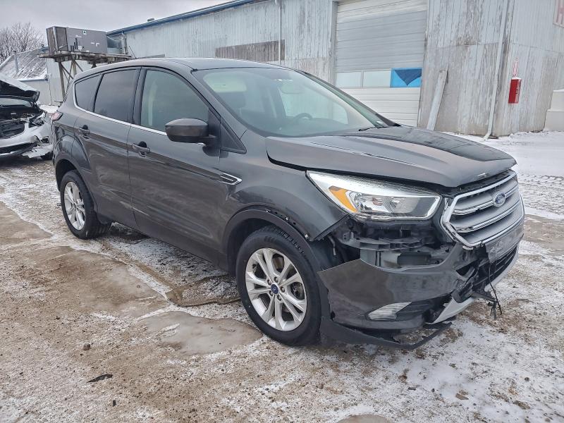 Фото 4 - FORD ESCAPE