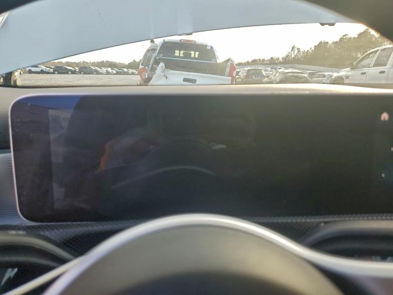 Фото 9 - MERCEDES-BENZ A-CLASS