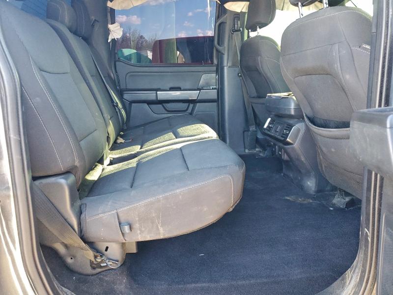 Фото 10 - FORD F-150