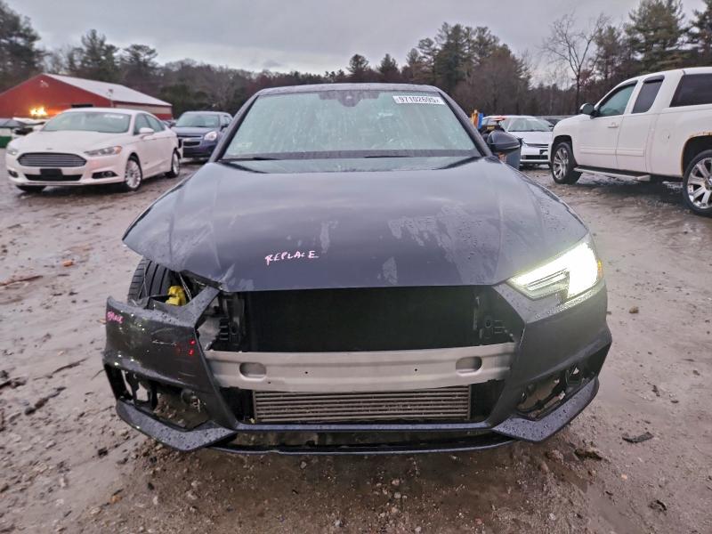 Фото 5 - AUDI A4