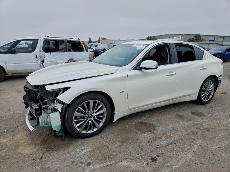 Фото 1 - INFINITI Q50