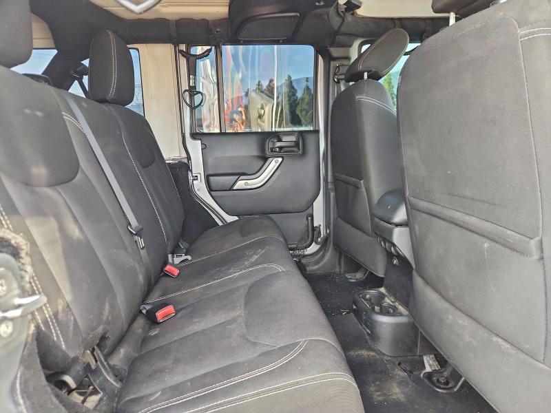 Фото 10 - JEEP WRANGLER