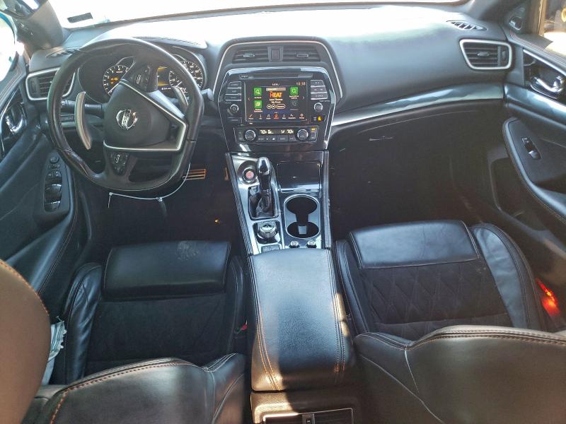 Фото 8 - NISSAN MAXIMA