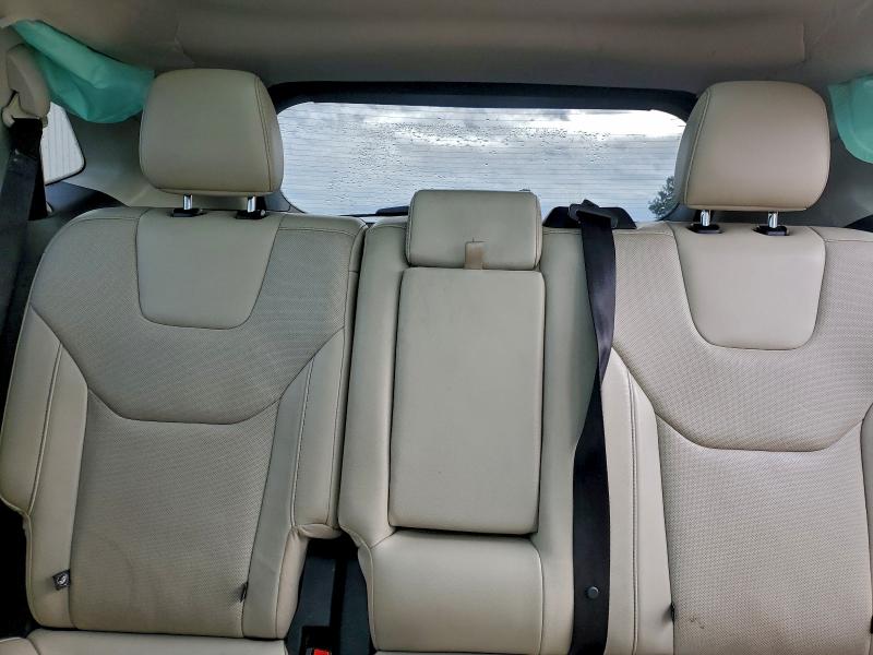 Фото 10 - FORD EDGE