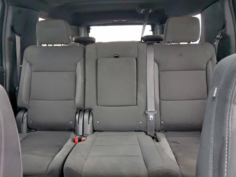 Фото 10 - CHEVROLET SUBURBAN