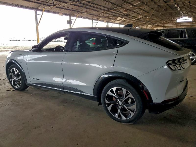 Фото 2 - FORD MUSTANG