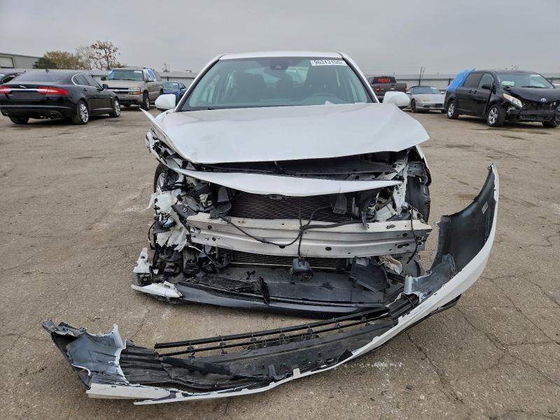 Фото 5 - TOYOTA CAMRY