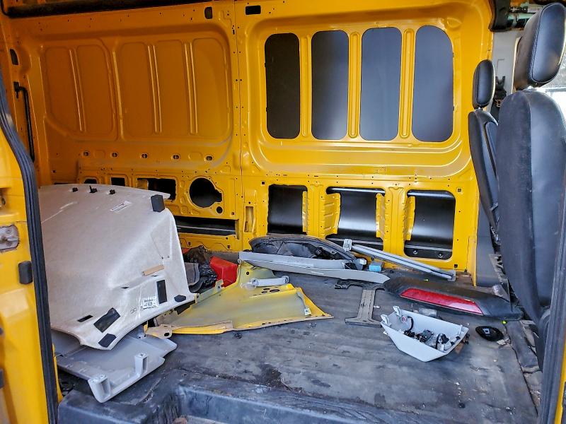 Фото 10 - FORD TRANSIT