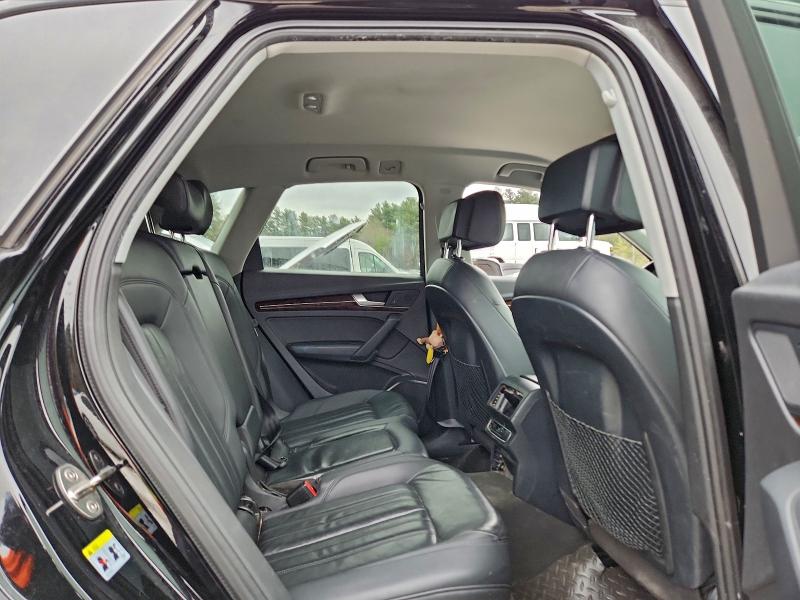 Фото 11 - AUDI Q5