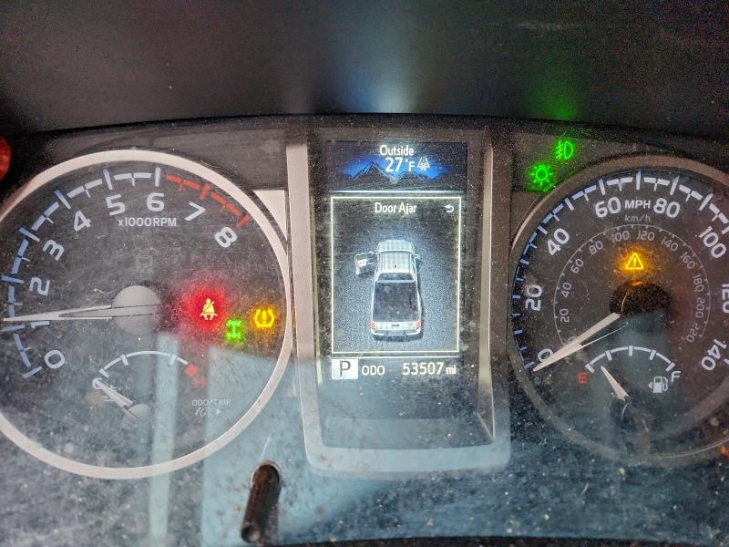 Фото 9 - TOYOTA TACOMA