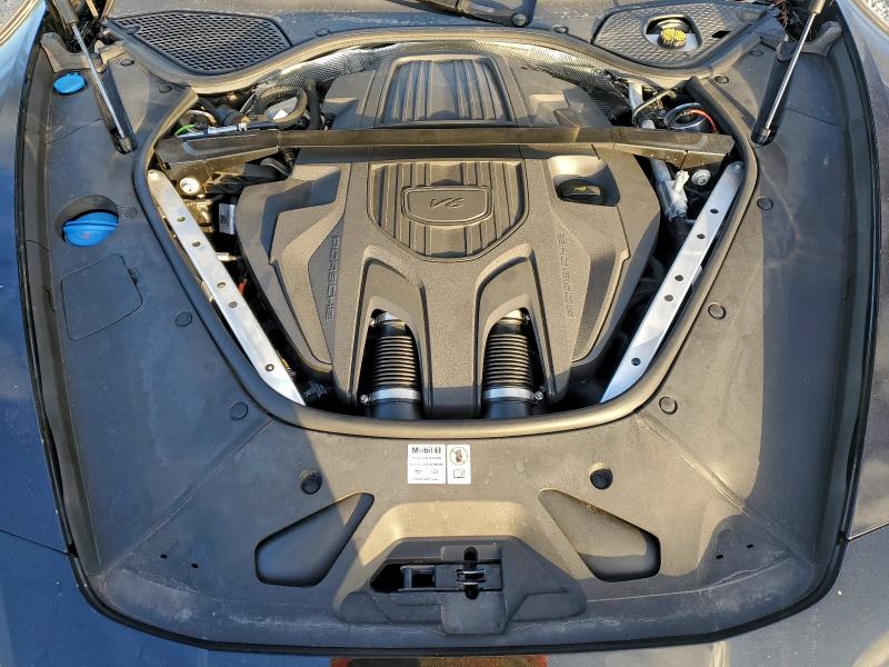 Фото 11 - PORSCHE PANAMERA