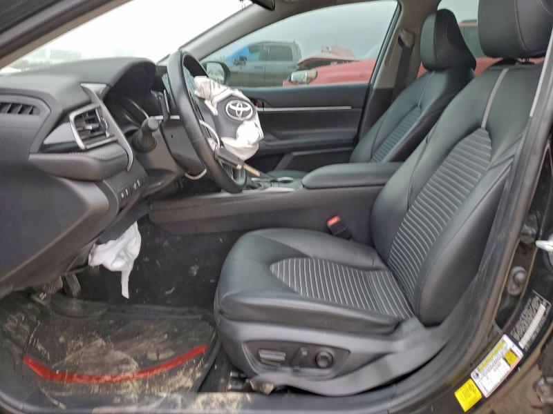 Фото 7 - TOYOTA CAMRY