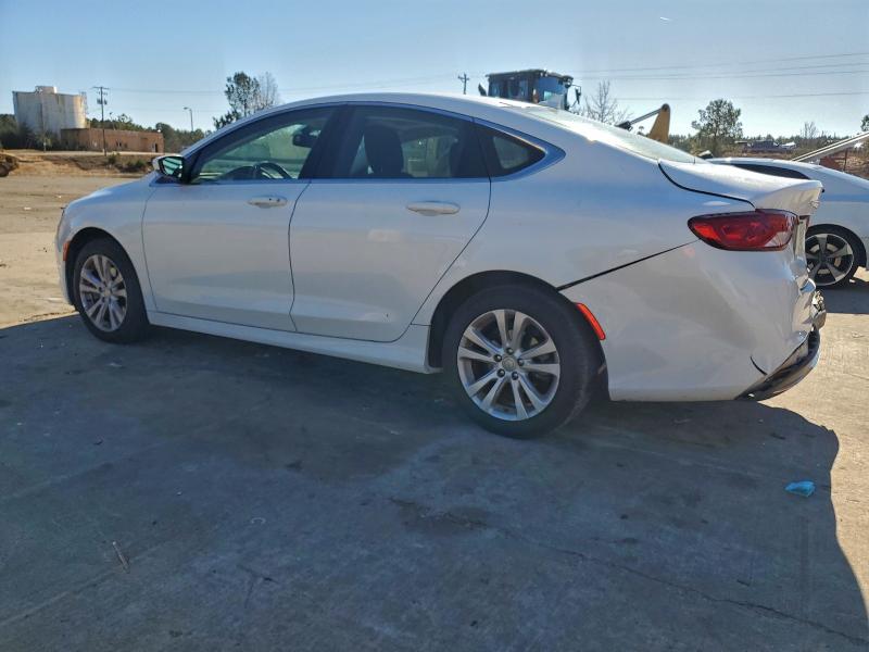 Фото 2 - CHRYSLER 200