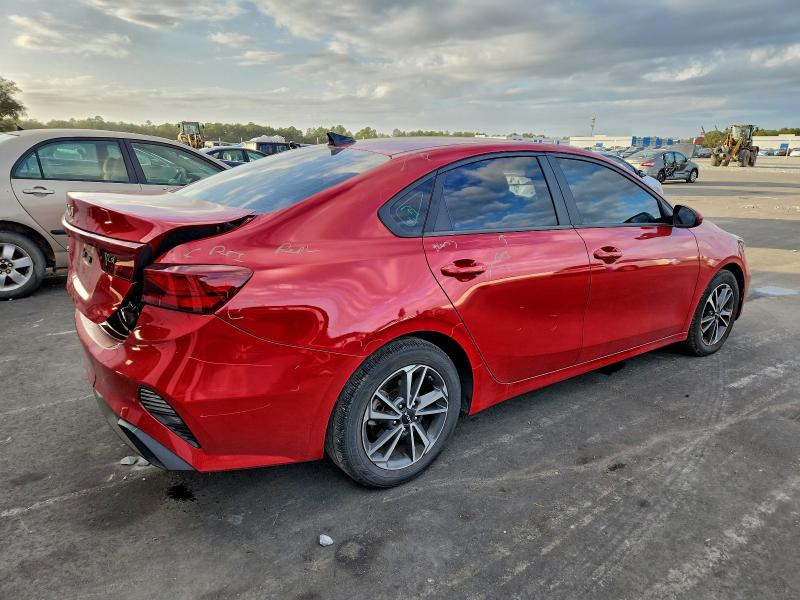 Фото 3 - KIA FORTE