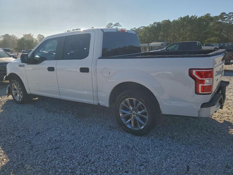 Фото 2 - FORD F-150