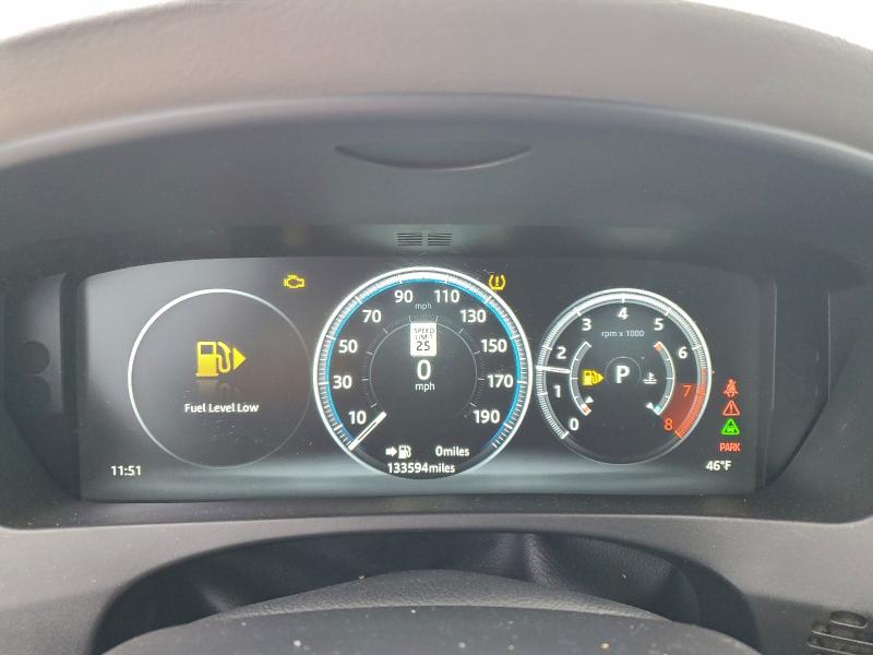 Фото 9 - JAGUAR F-PACE