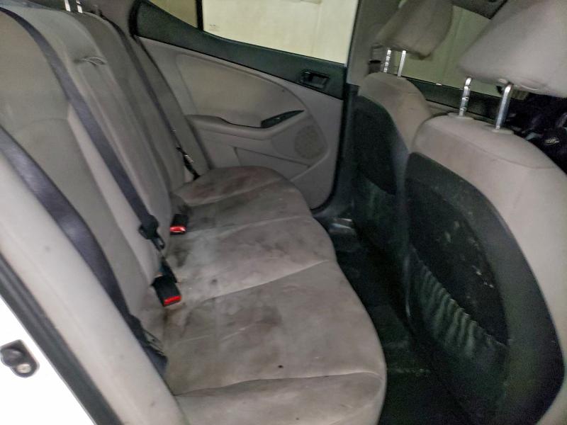 Фото 10 - KIA OPTIMA