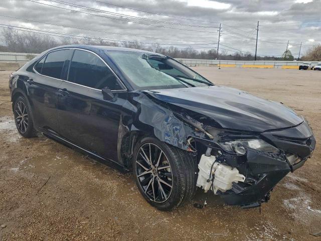 Фото 4 - TOYOTA CAMRY