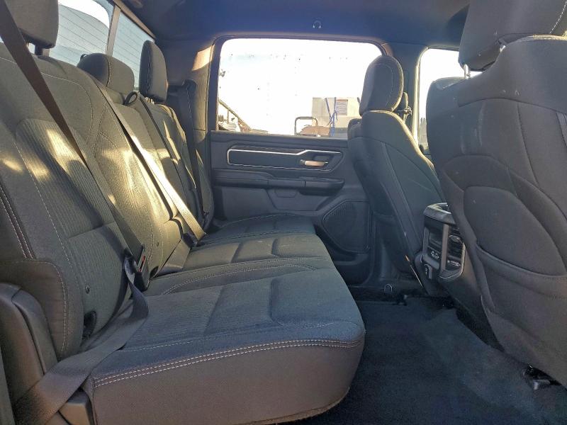 Фото 10 - RAM 1500