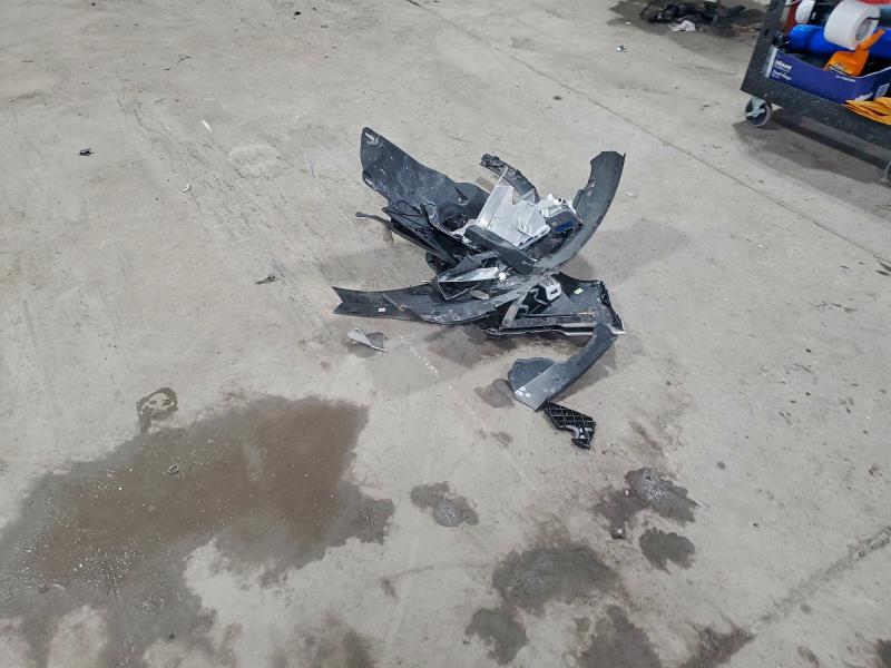 Фото 13 - FORD EXPLORER