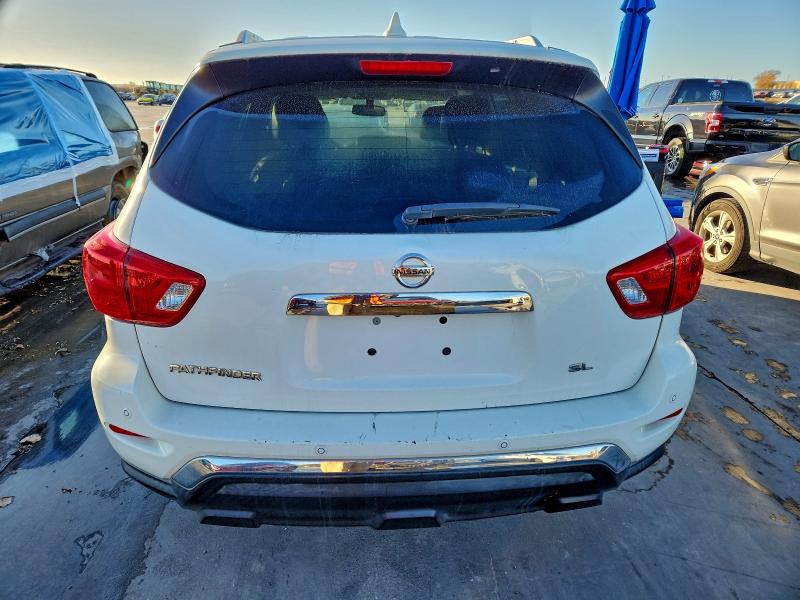 Фото 6 - NISSAN PATHFINDER