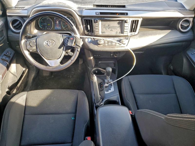 Фото 8 - TOYOTA RAV4