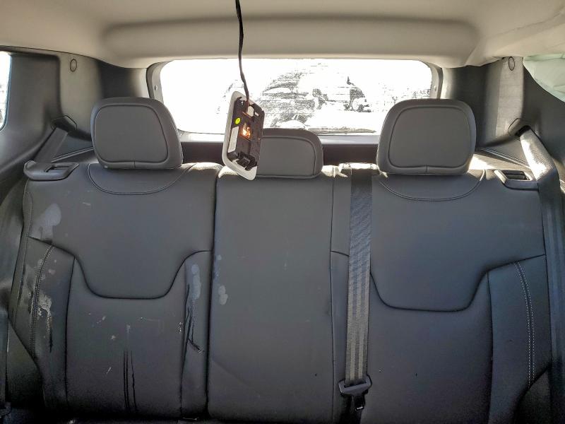 Фото 10 - JEEP RENEGADE