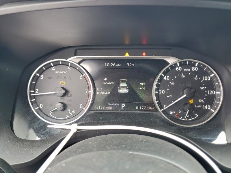 Фото 9 - NISSAN ROGUE