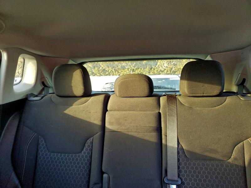 Фото 10 - JEEP COMPASS