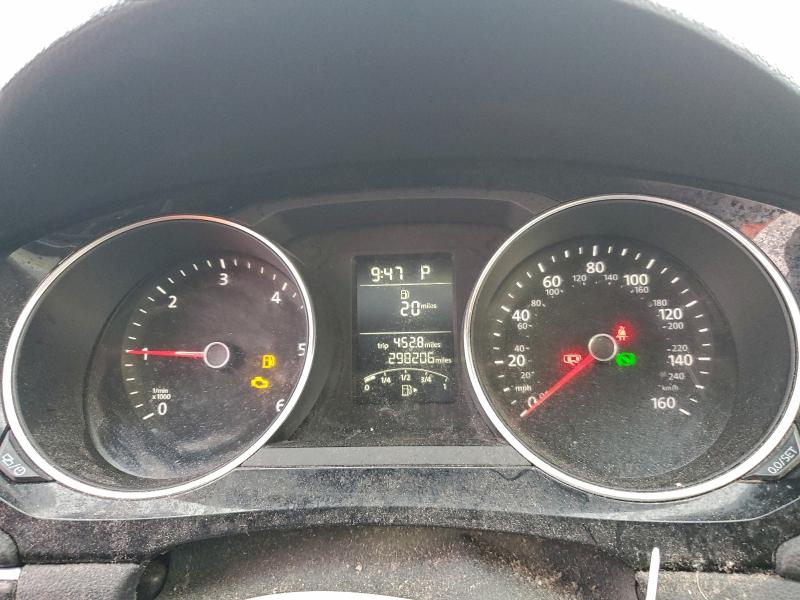 Фото 9 - VOLKSWAGEN JETTA