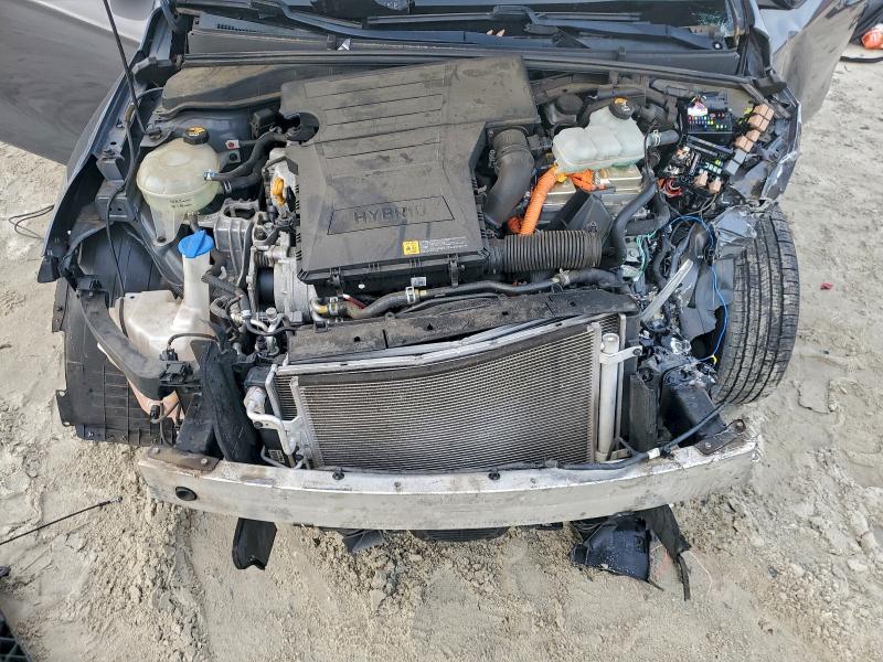 Фото 11 - HYUNDAI IONIQ