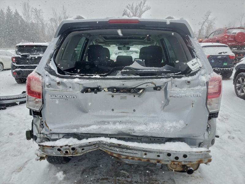 Фото 6 - SUBARU FORESTER