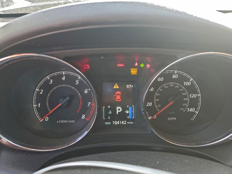 Фото 9 - MITSUBISHI OUTLANDER