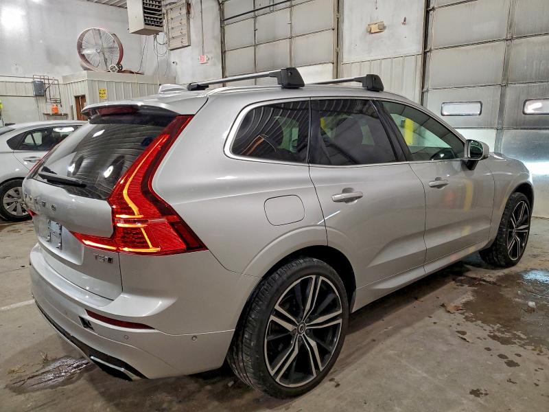 Фото 3 - VOLVO XC60