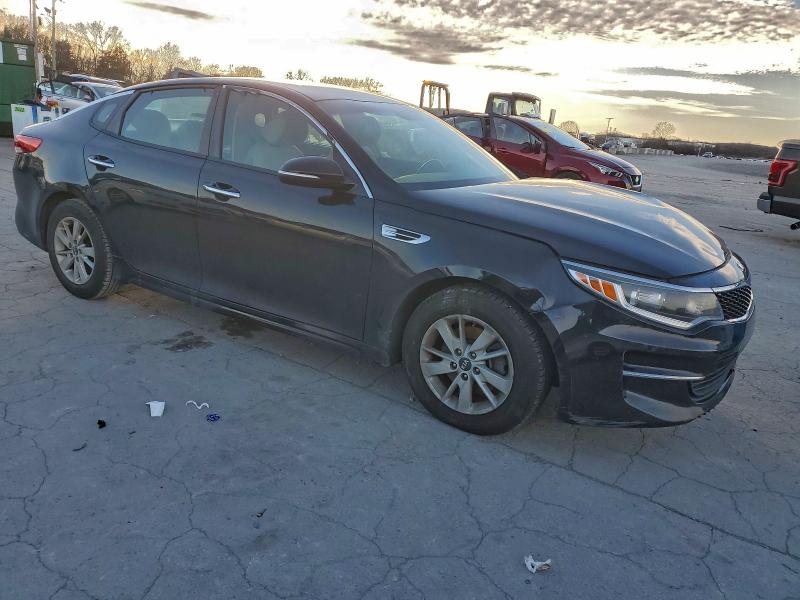 Фото 4 - KIA OPTIMA