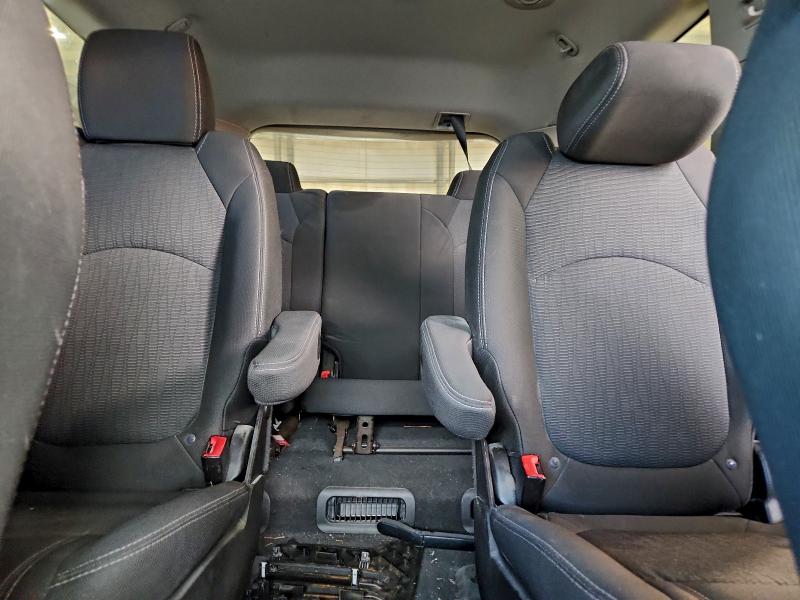 Фото 10 - CHEVROLET TRAVERSE